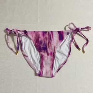 PILYQ Women's Side-Tie Ribbed Full Bikini Bottom w Tie-Dye Design Size L
